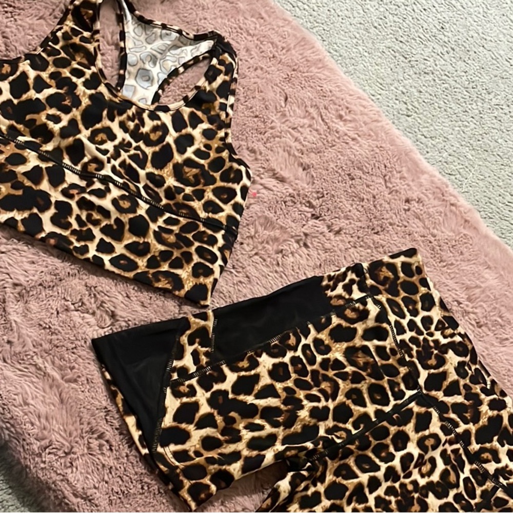 Leopard Print Sports Bra and Leggings Set